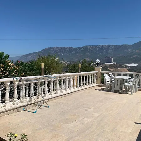 Goldbau2 فيلة